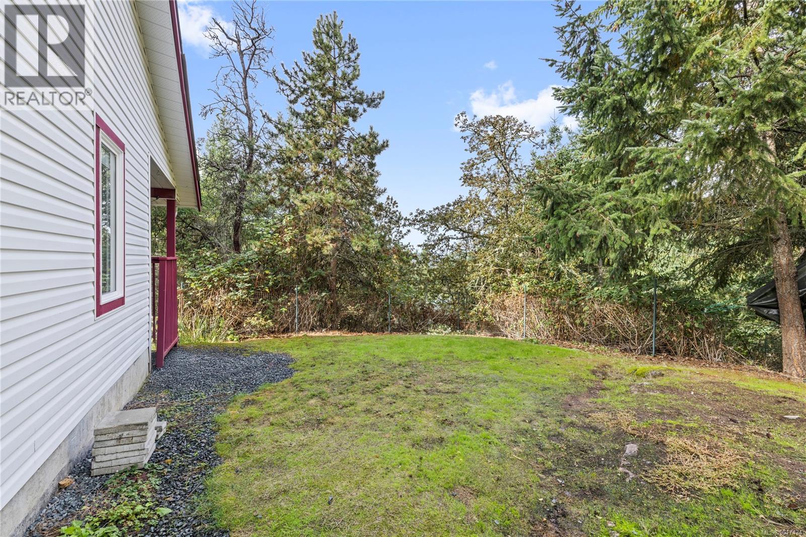 2869 Hemlock Dr, Nanoose Bay