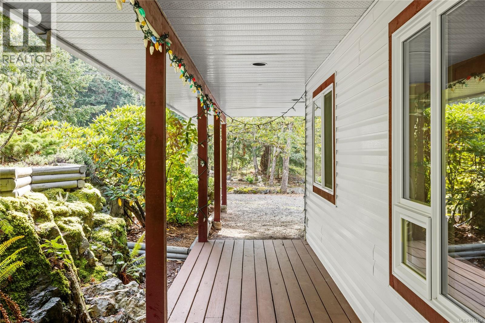 2869 Hemlock Dr, Nanoose Bay