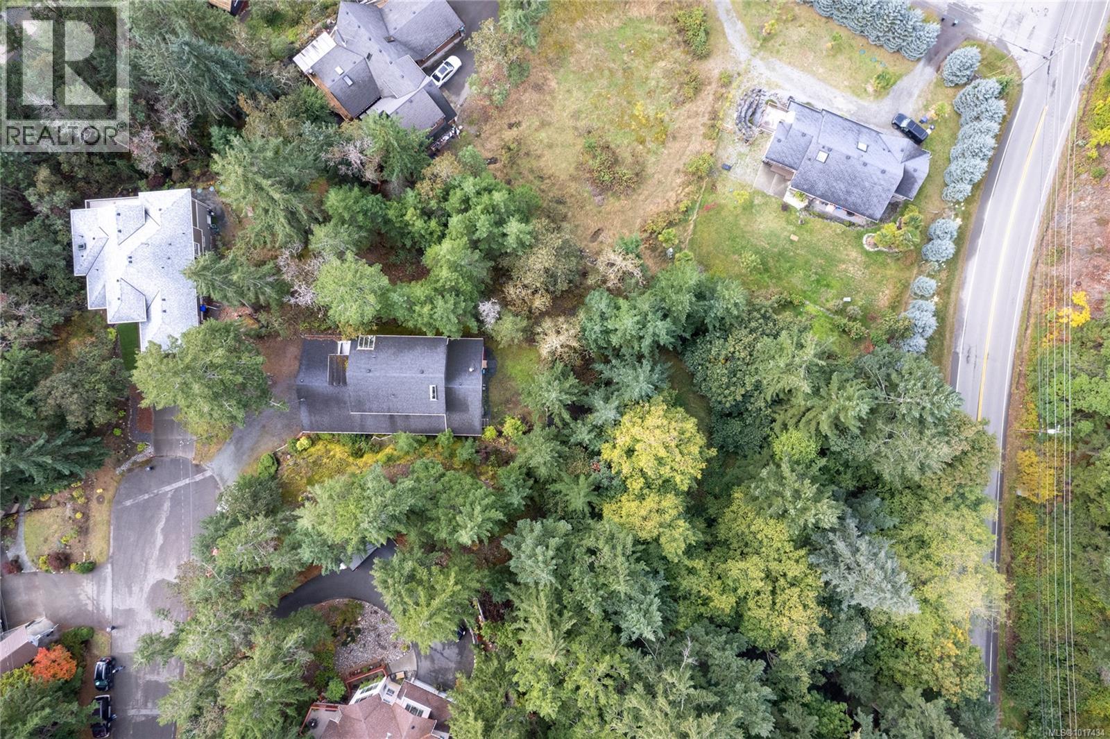 2869 Hemlock Dr, Nanoose Bay