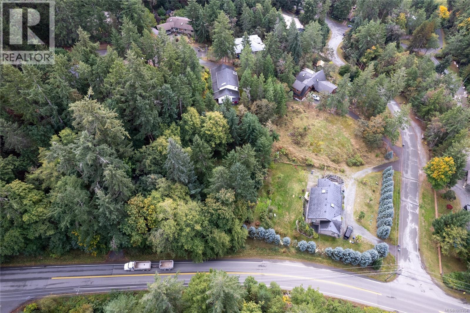 2869 Hemlock Dr, Nanoose Bay