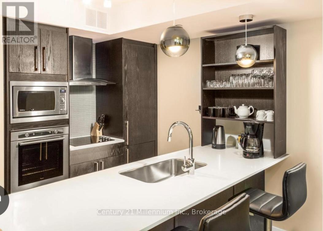 #5404-54 9 HARBOUR STREET - 3