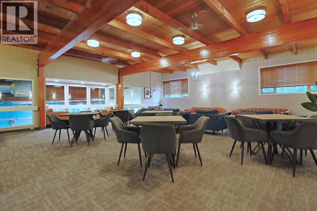 Single Family House for Sale in   Varsity Estates Drive NW Varsity Calgary 