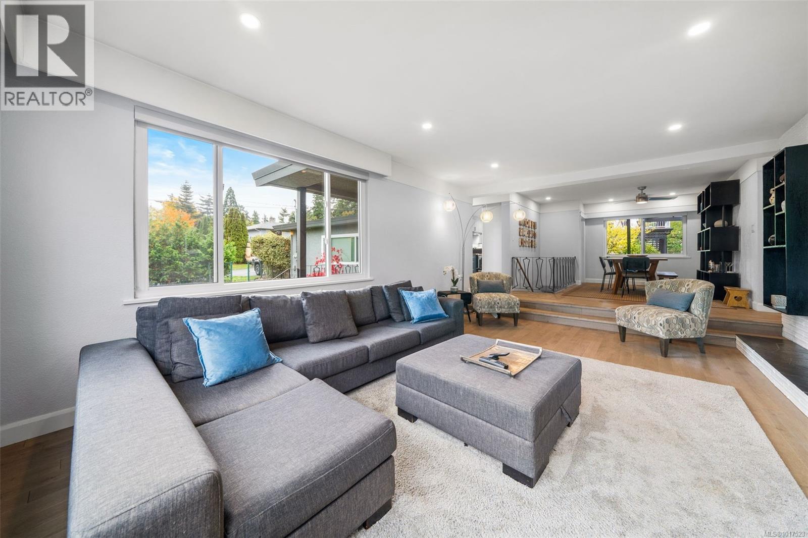 1296 Garkil Road, Saanich