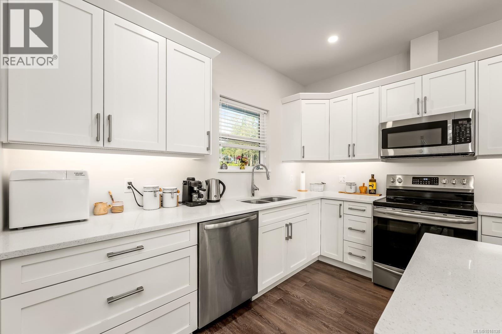 2397 Brookfield Dr, Courtenay