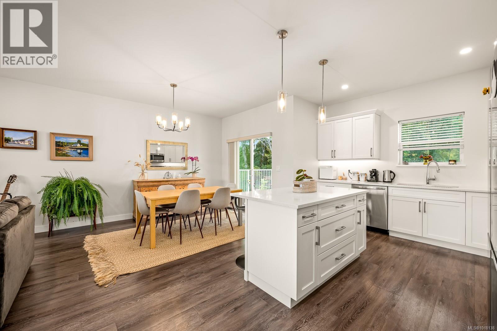 2397 Brookfield Dr, Courtenay