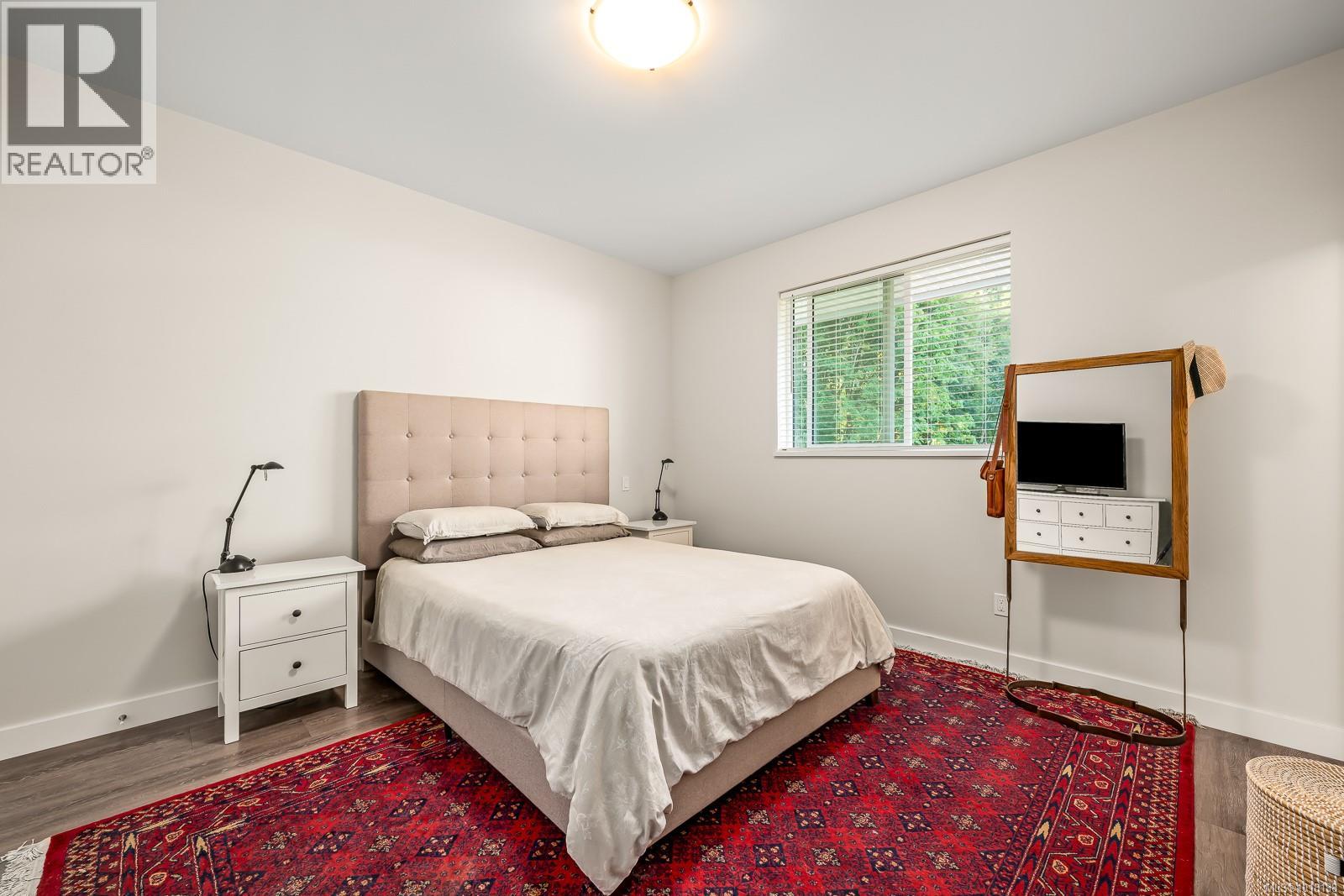 2397 Brookfield Dr, Courtenay