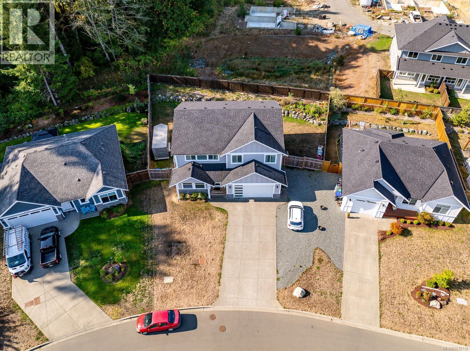 2397 Brookfield Dr, Courtenay