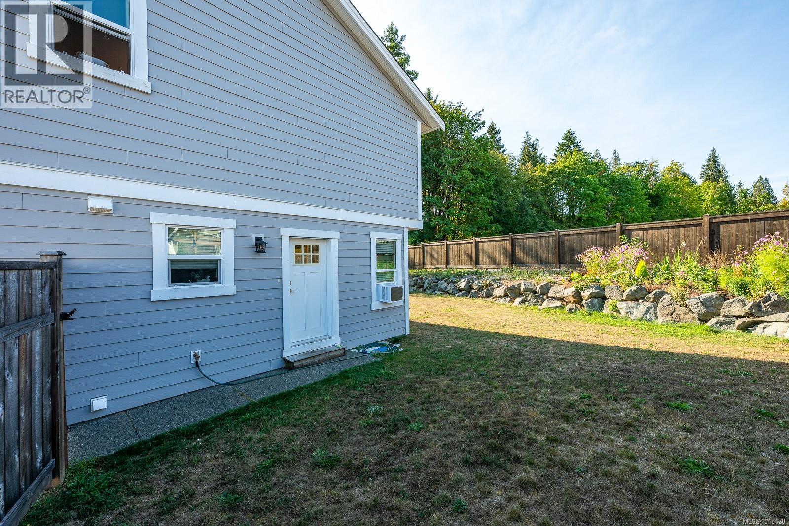 2397 Brookfield Dr, Courtenay