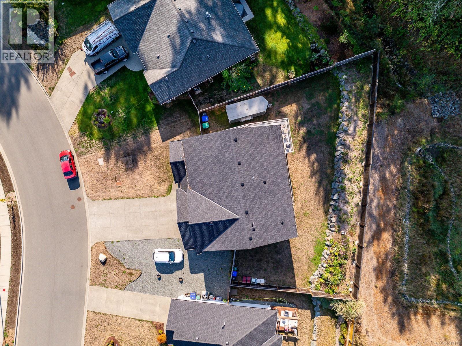 2397 Brookfield Dr, Courtenay