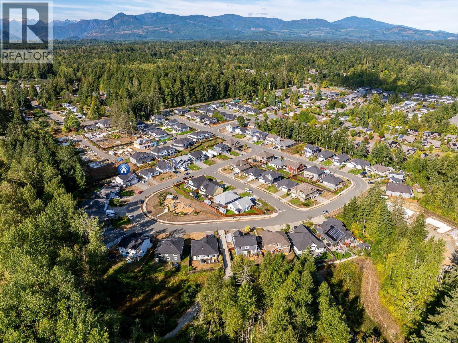 2397 Brookfield Dr, Courtenay