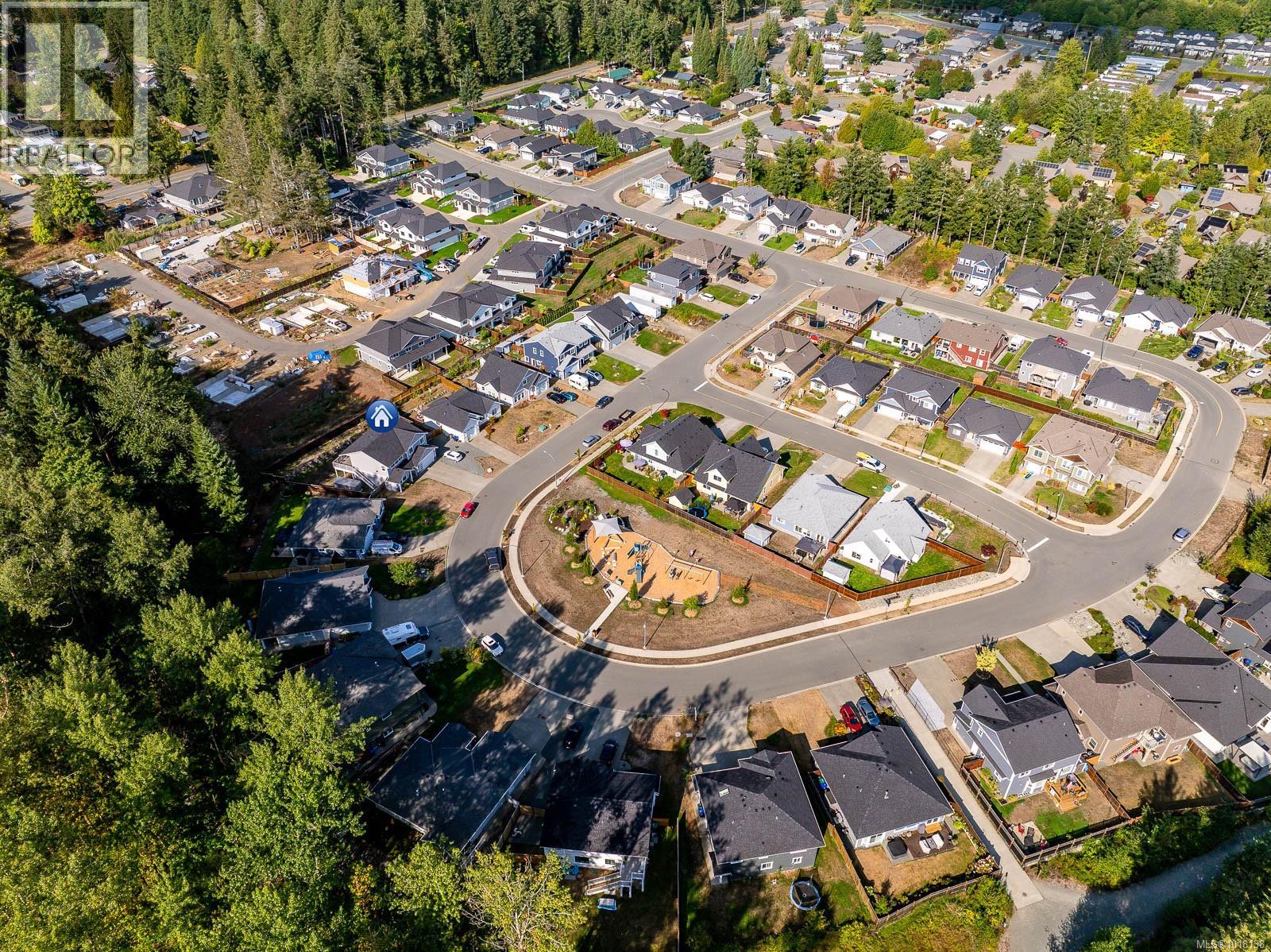 2397 Brookfield Dr, Courtenay