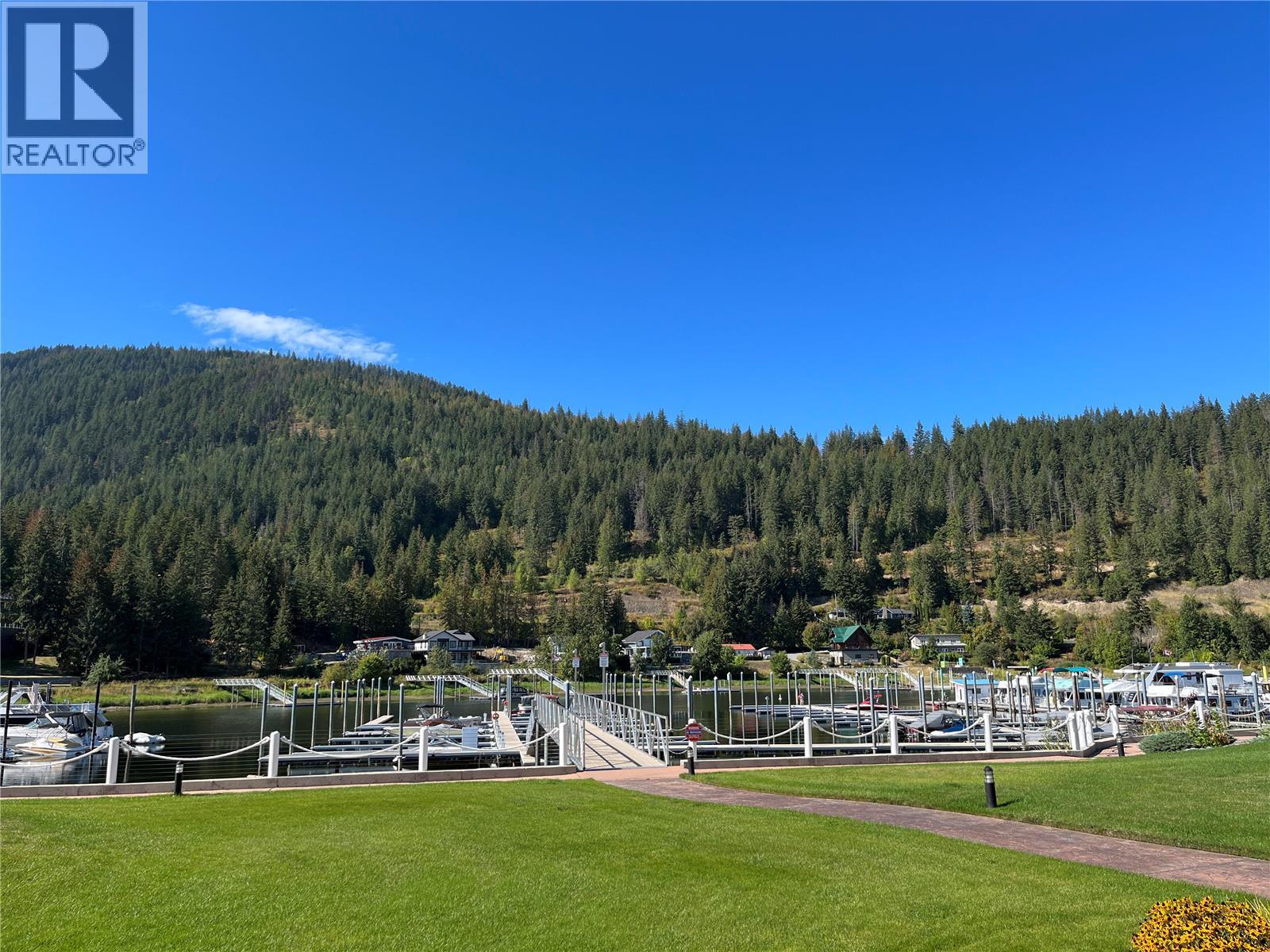 44 714 Riverside Avenue, Sicamous