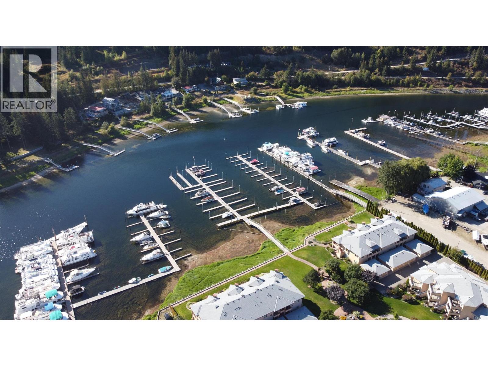 44 714 Riverside Avenue, Sicamous