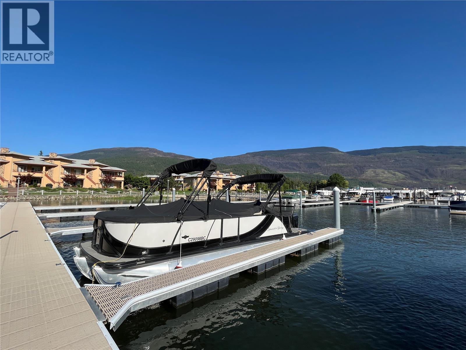44 714 Riverside Avenue, Sicamous