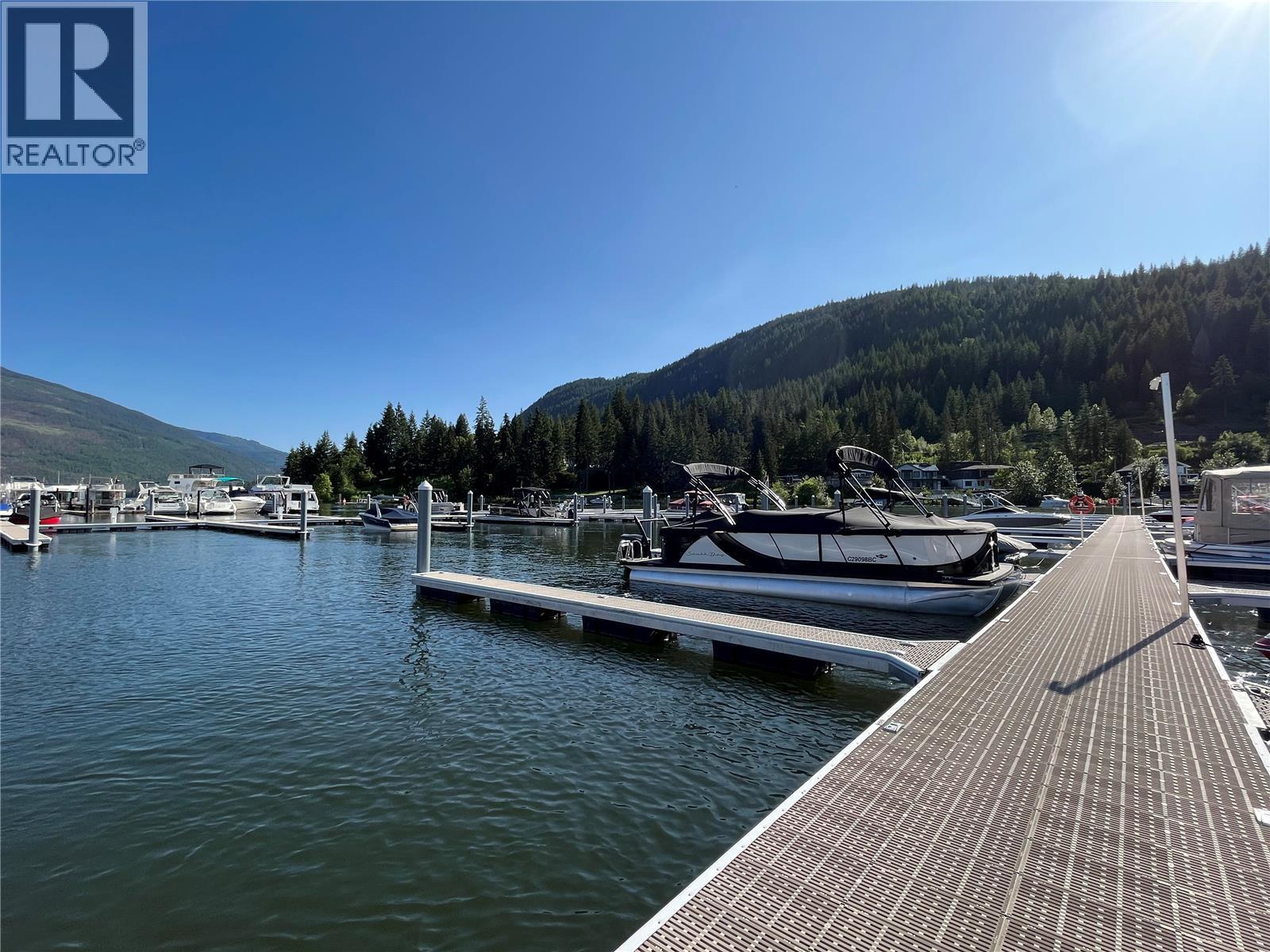 44 714 Riverside Avenue, Sicamous