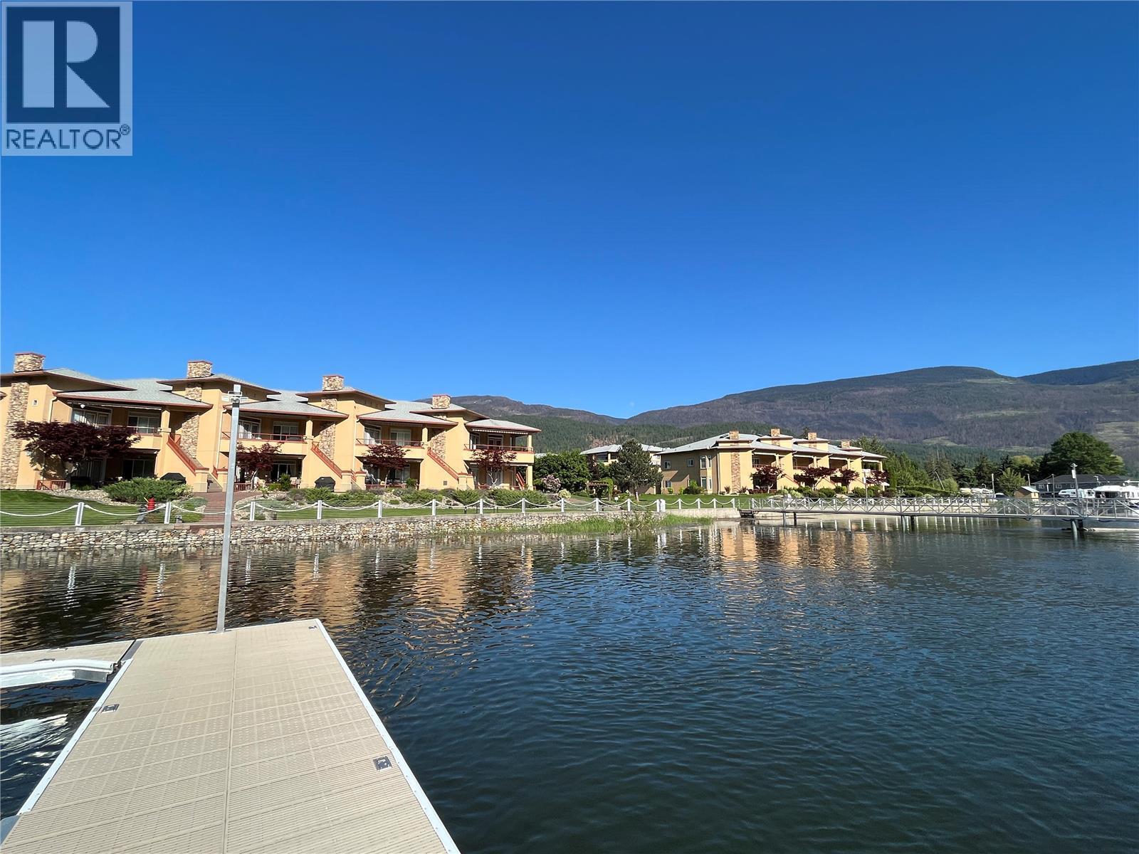44 714 Riverside Avenue, Sicamous