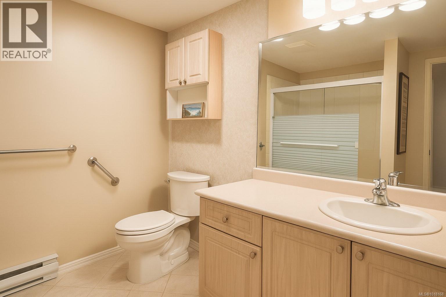 204 1240 Verdier Ave, Central Saanich