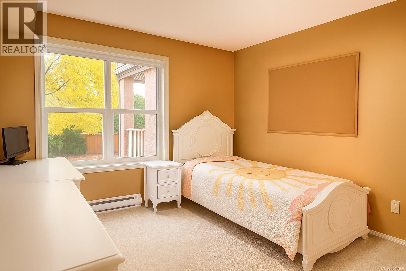 204 1240 Verdier Ave, Central Saanich