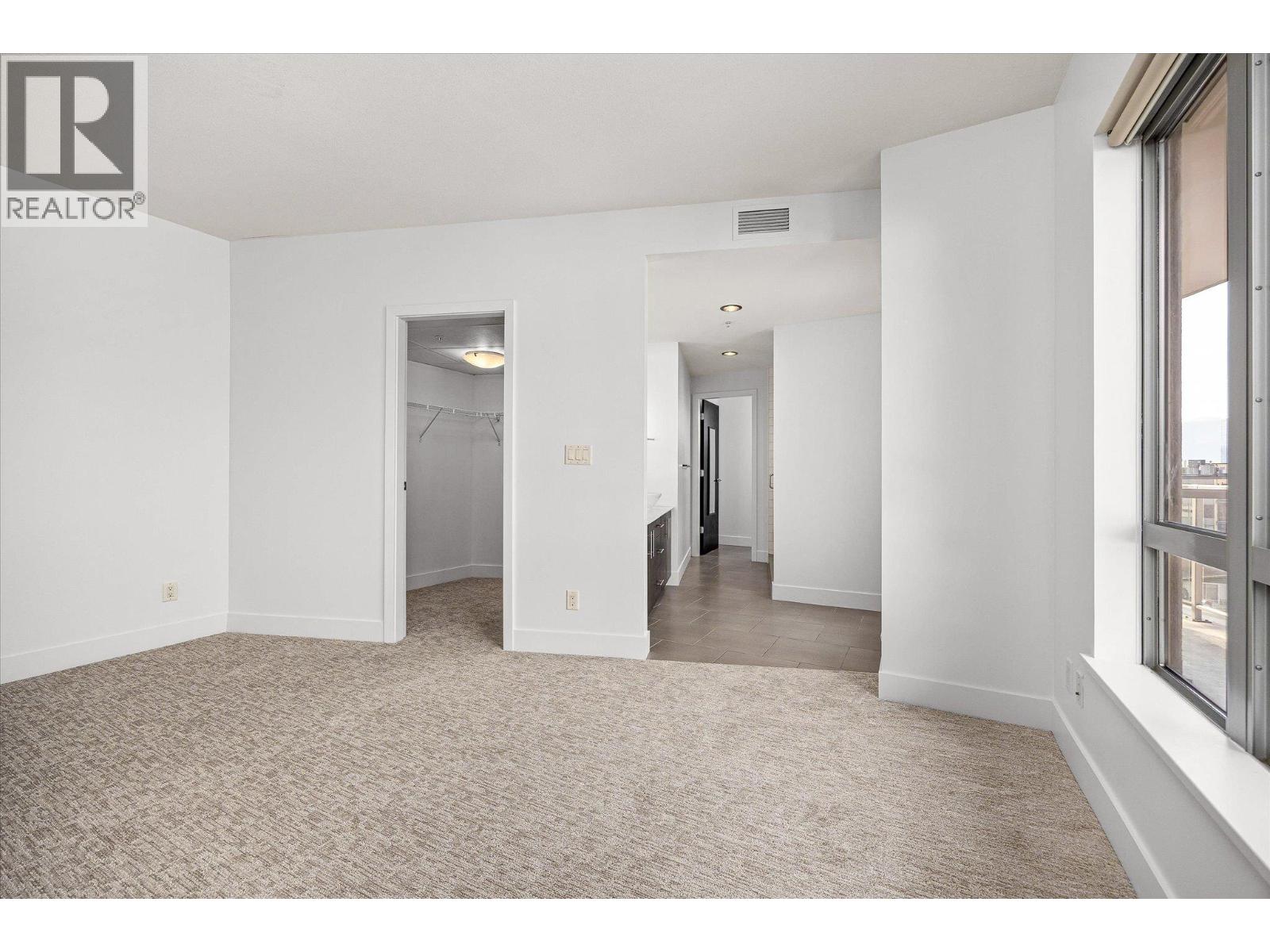 401 2040 Springfield Road, Kelowna