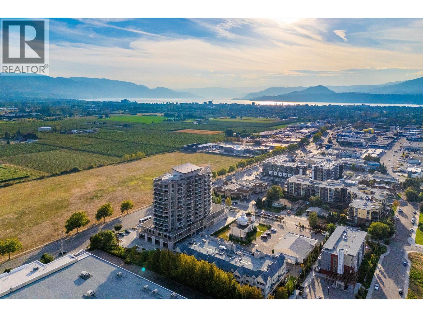 401 2040 Springfield Road, Kelowna