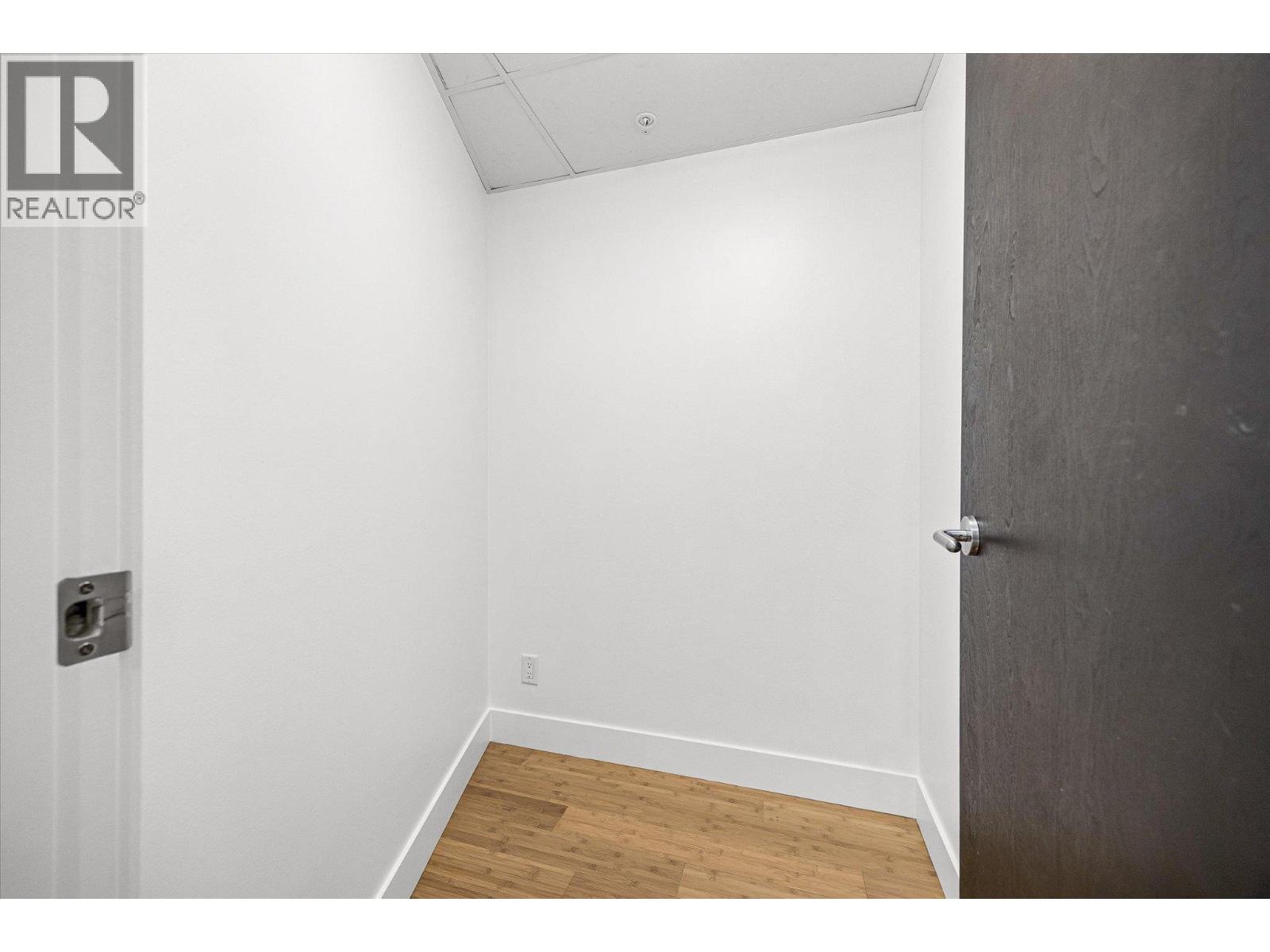 401 2040 Springfield Road, Kelowna