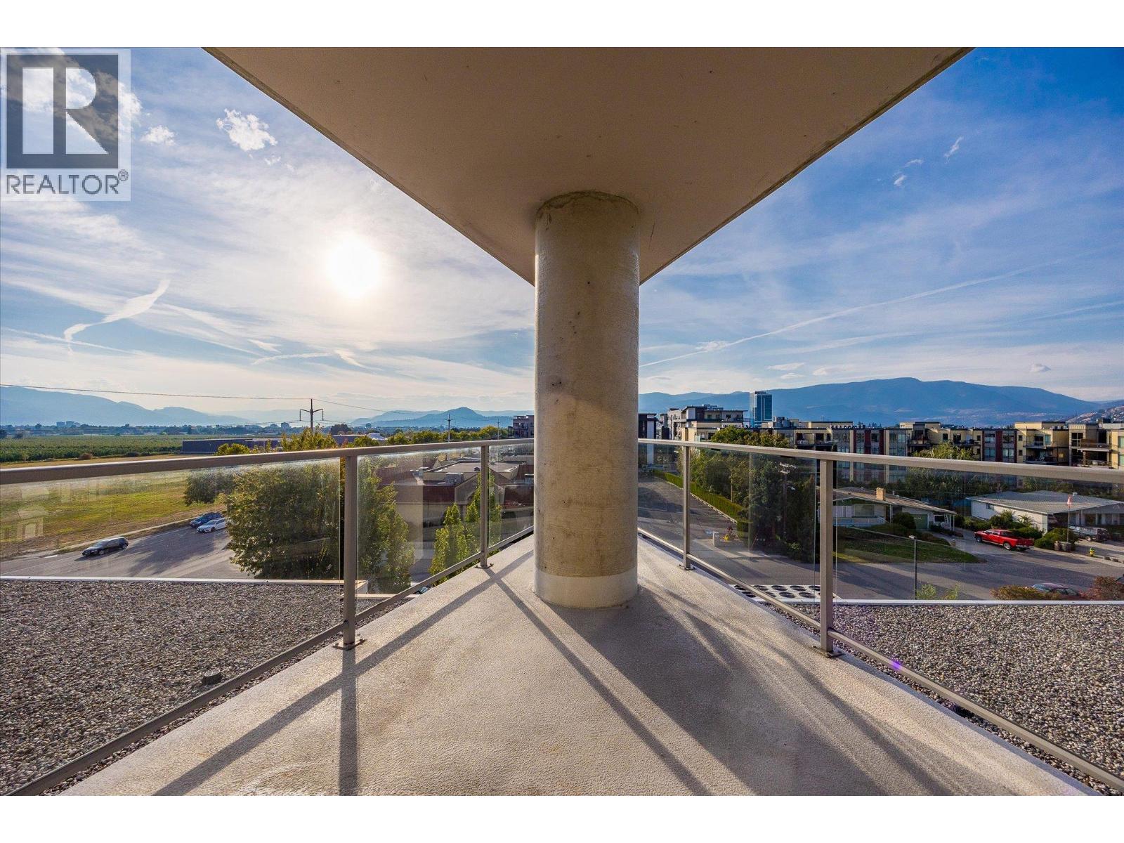 401 2040 Springfield Road, Kelowna