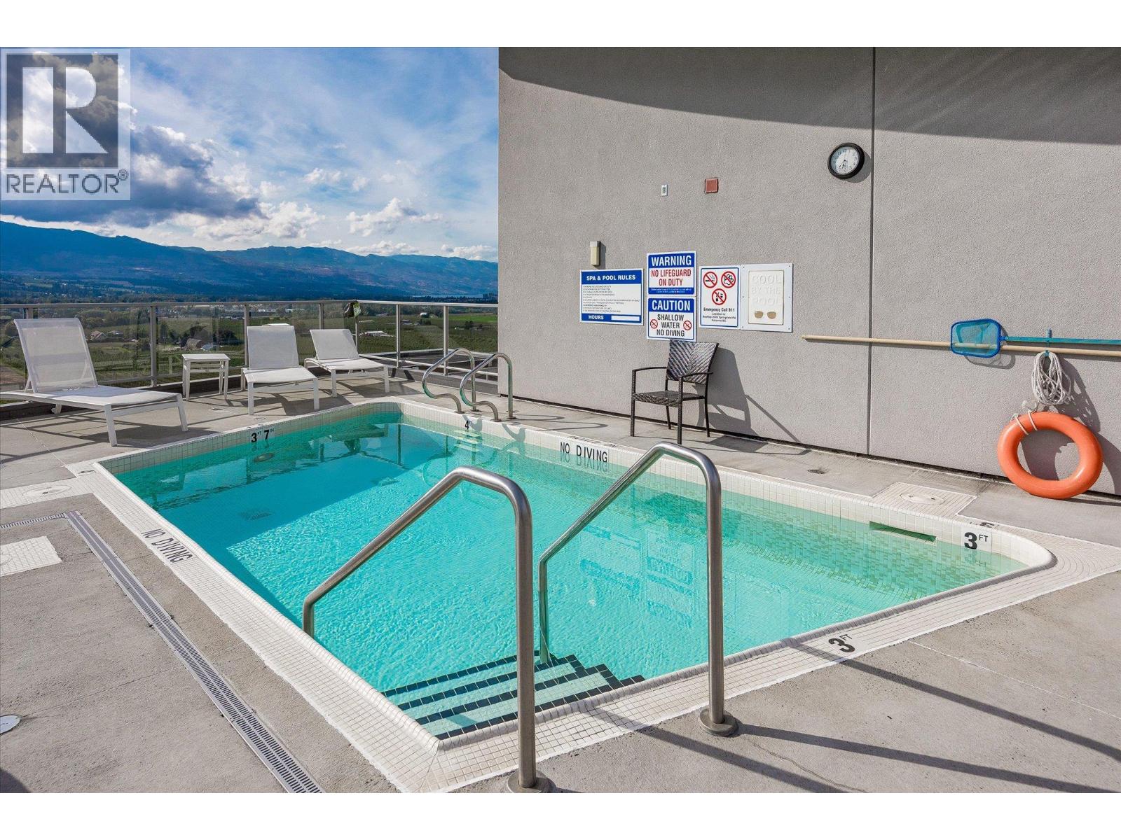 401 2040 Springfield Road, Kelowna