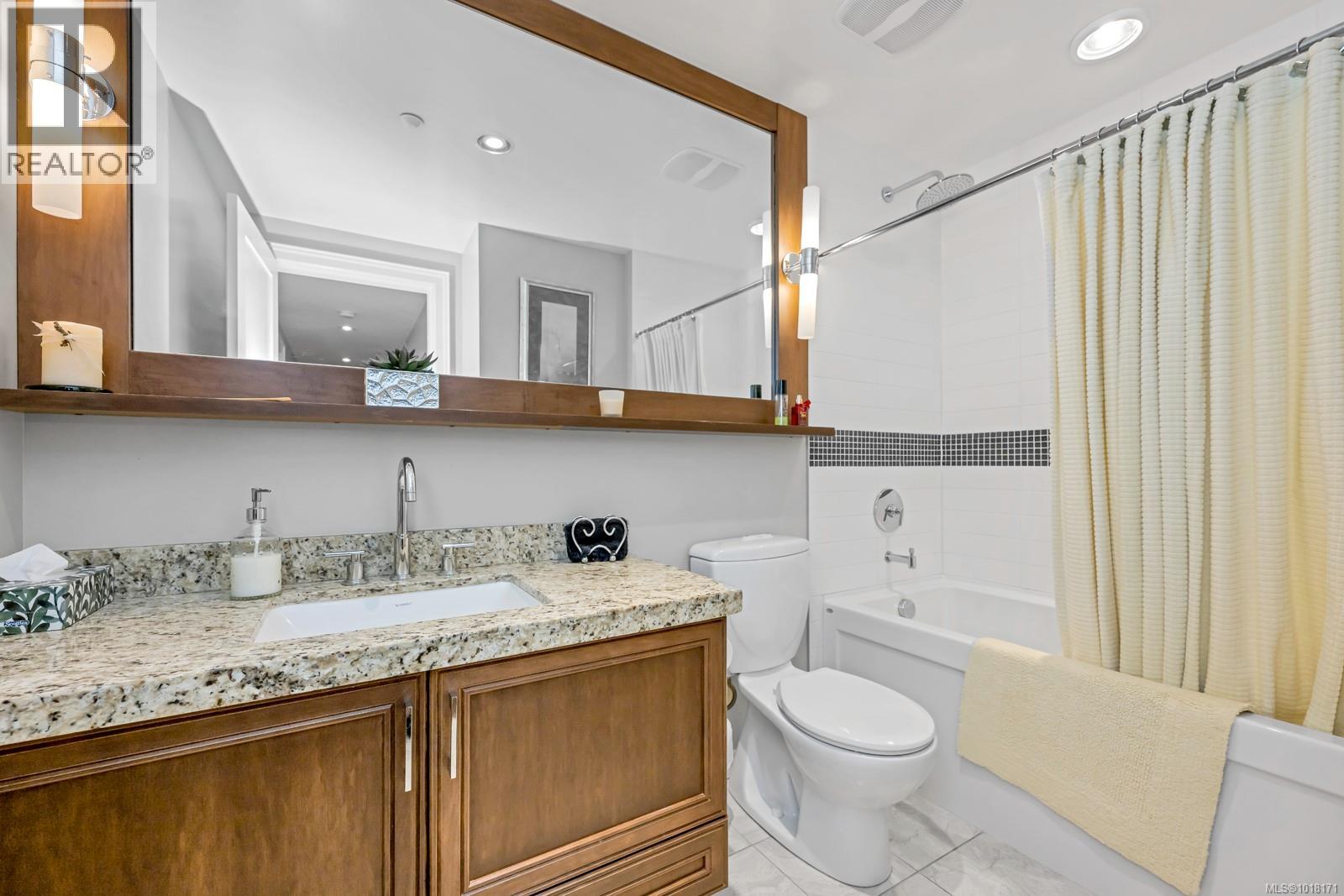 802 1400 Lynburne Pl, Langford