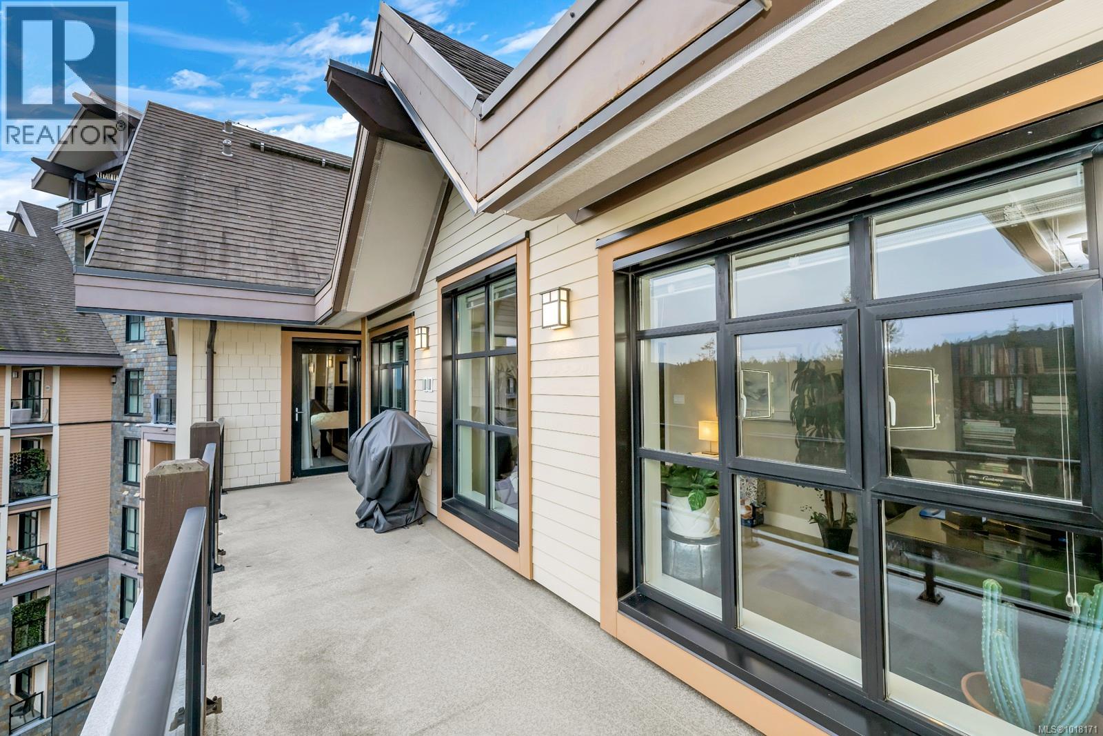 802 1400 Lynburne Pl, Langford