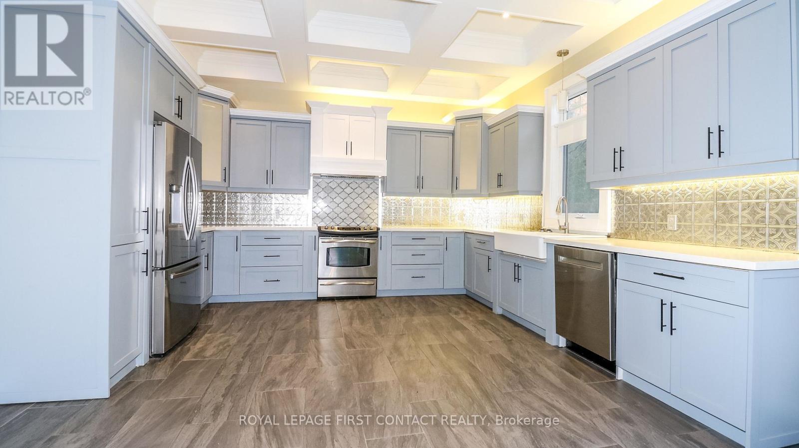 2 PORTER LANE - 15