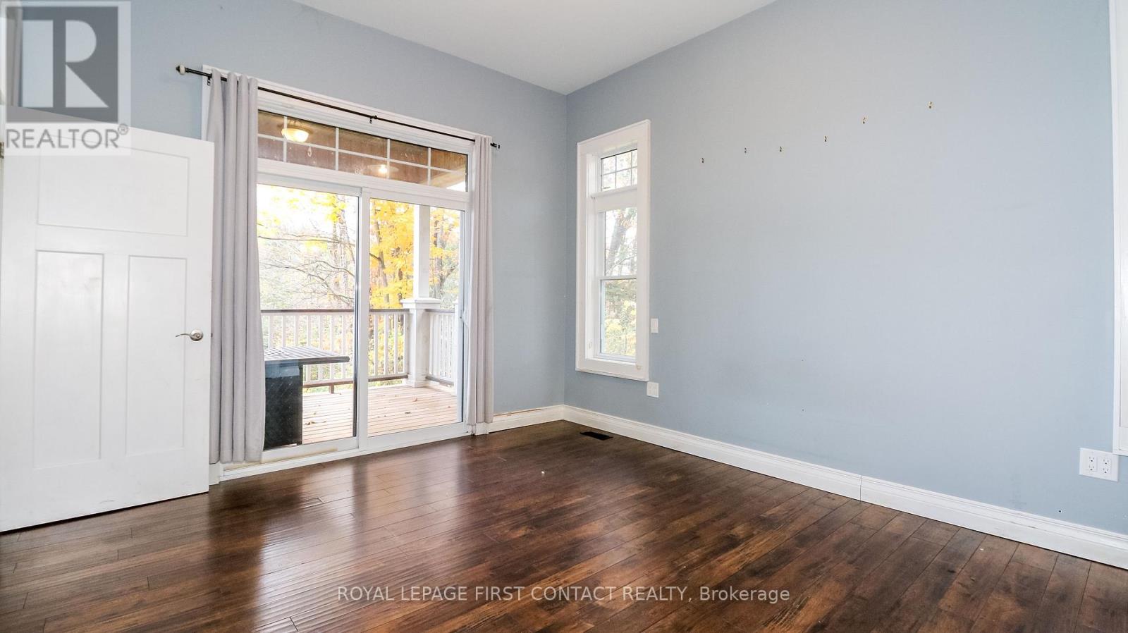 2 PORTER LANE - 24