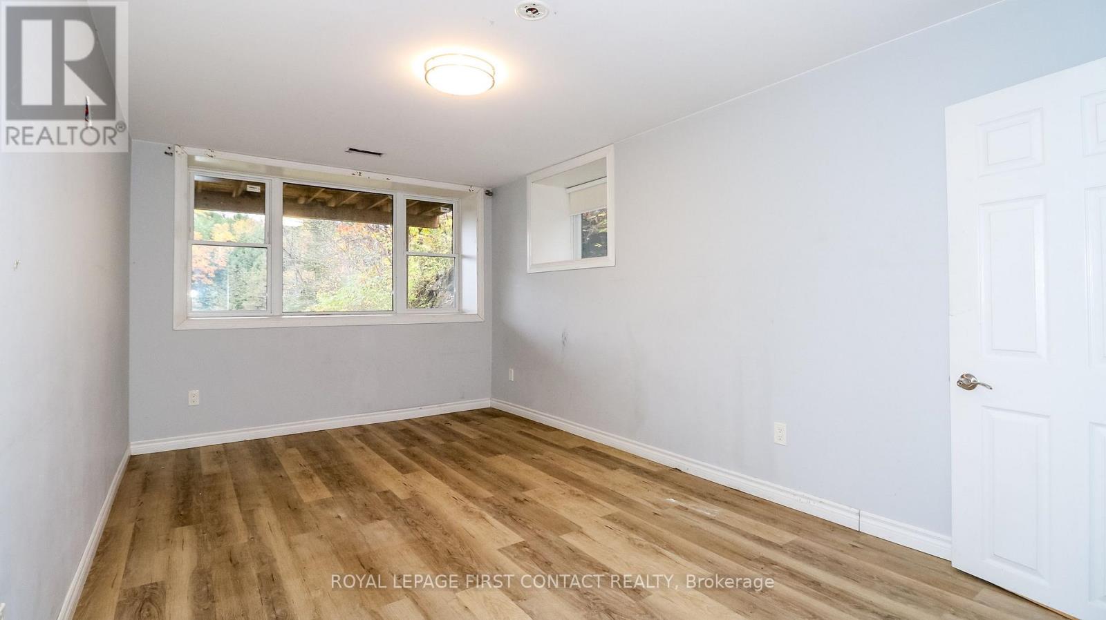 2 PORTER LANE - 40