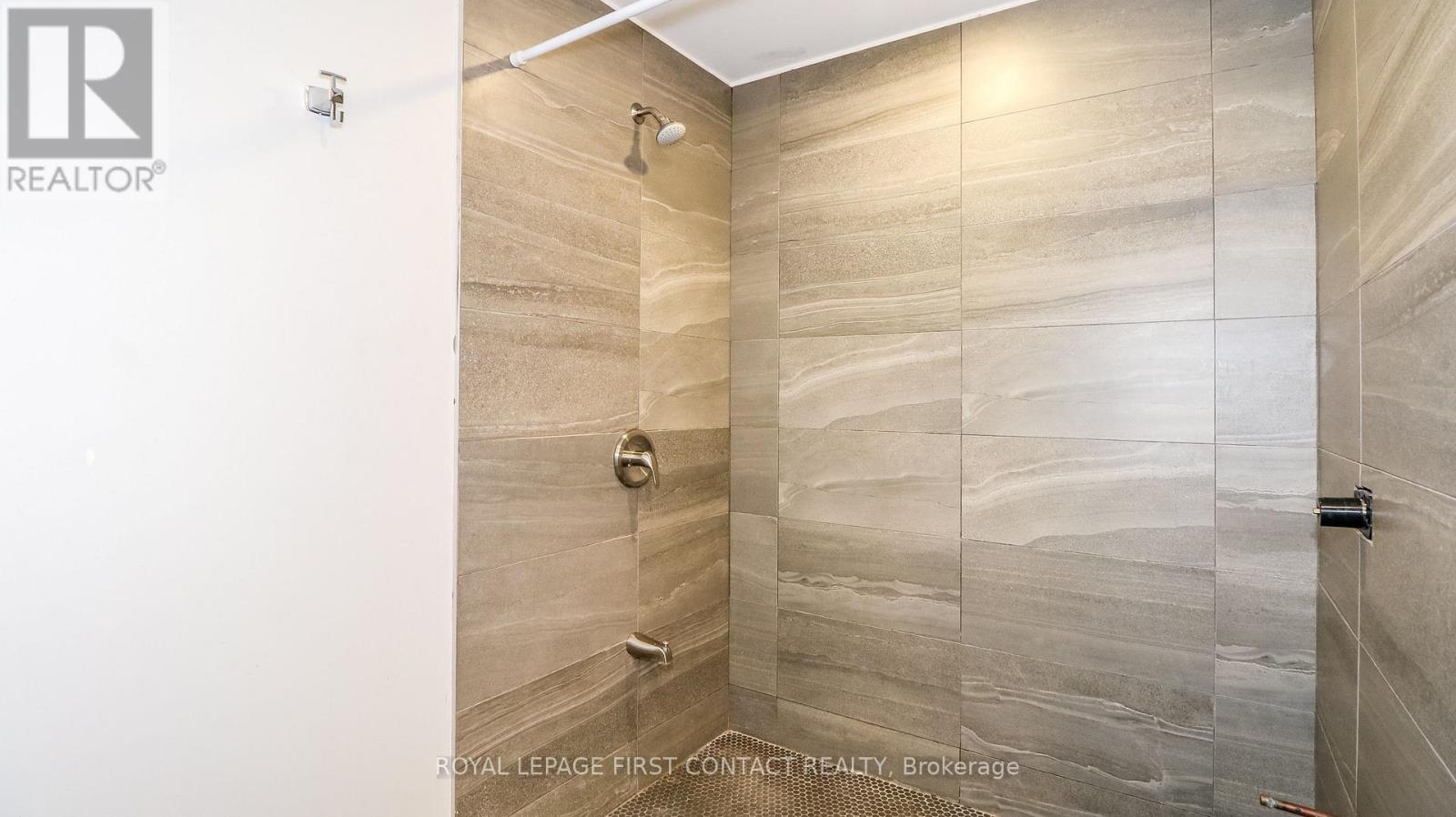 2 PORTER LANE - 43