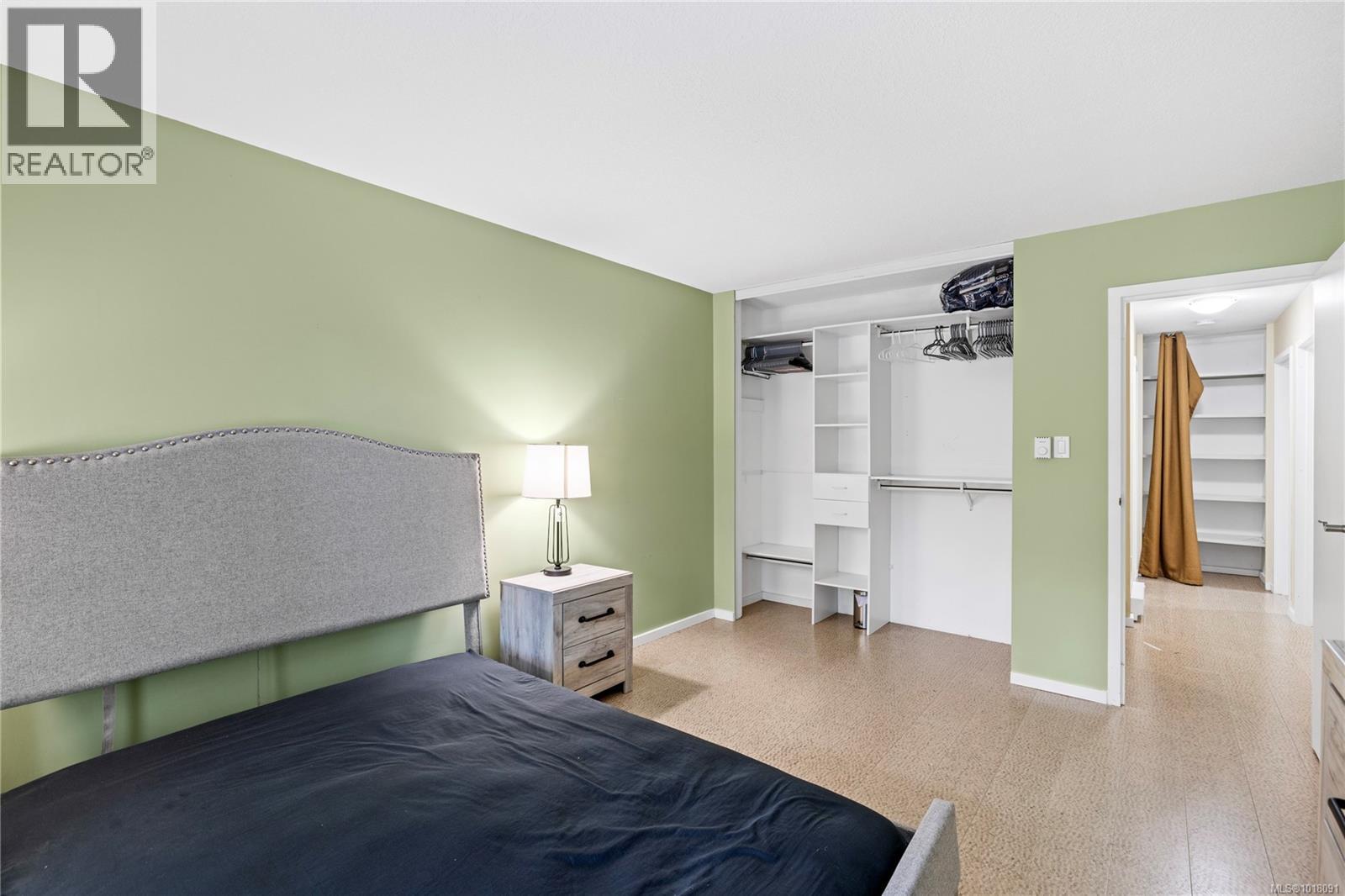 10 111 Wall St, Nanaimo