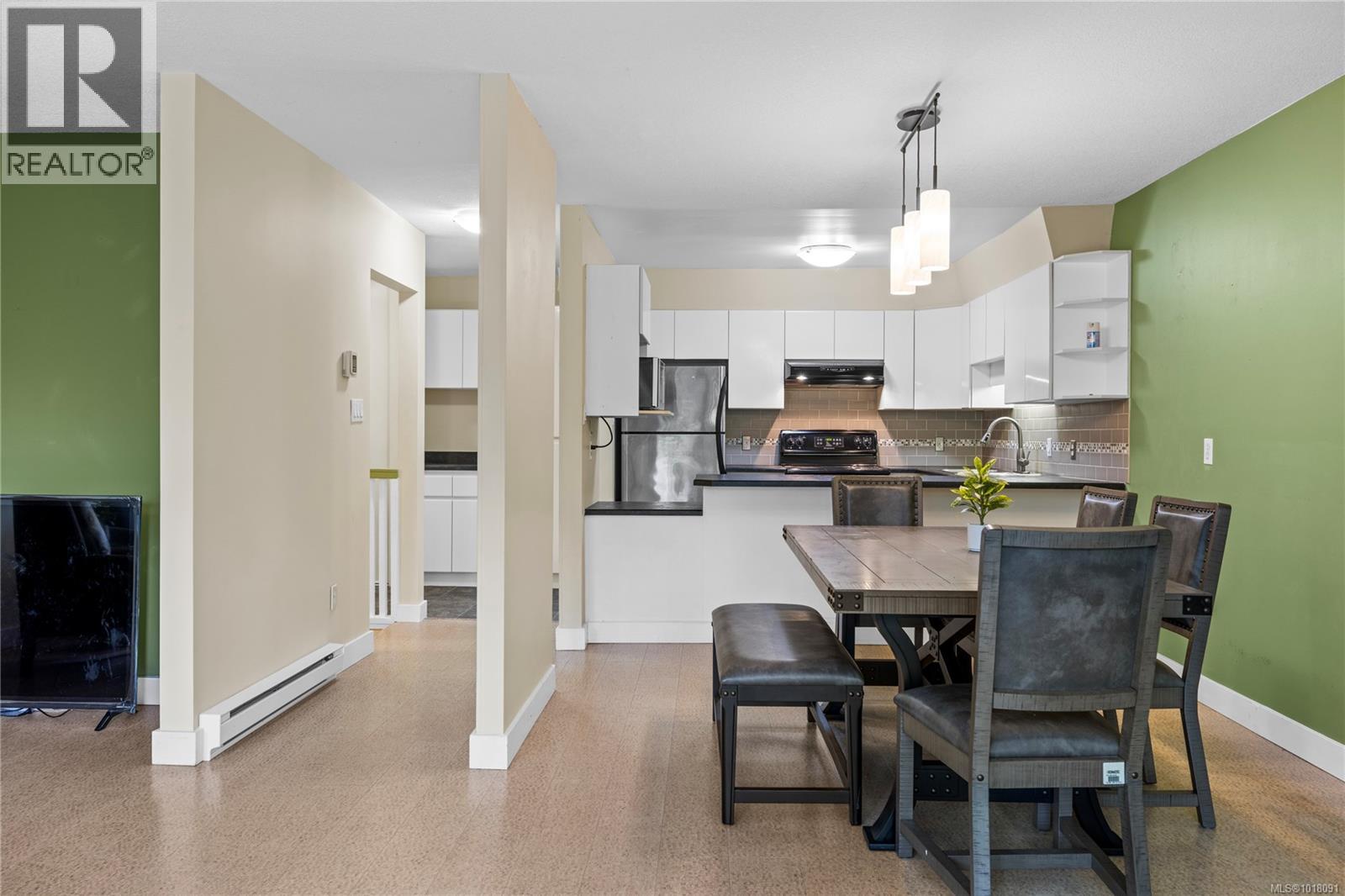 10 111 Wall St, Nanaimo