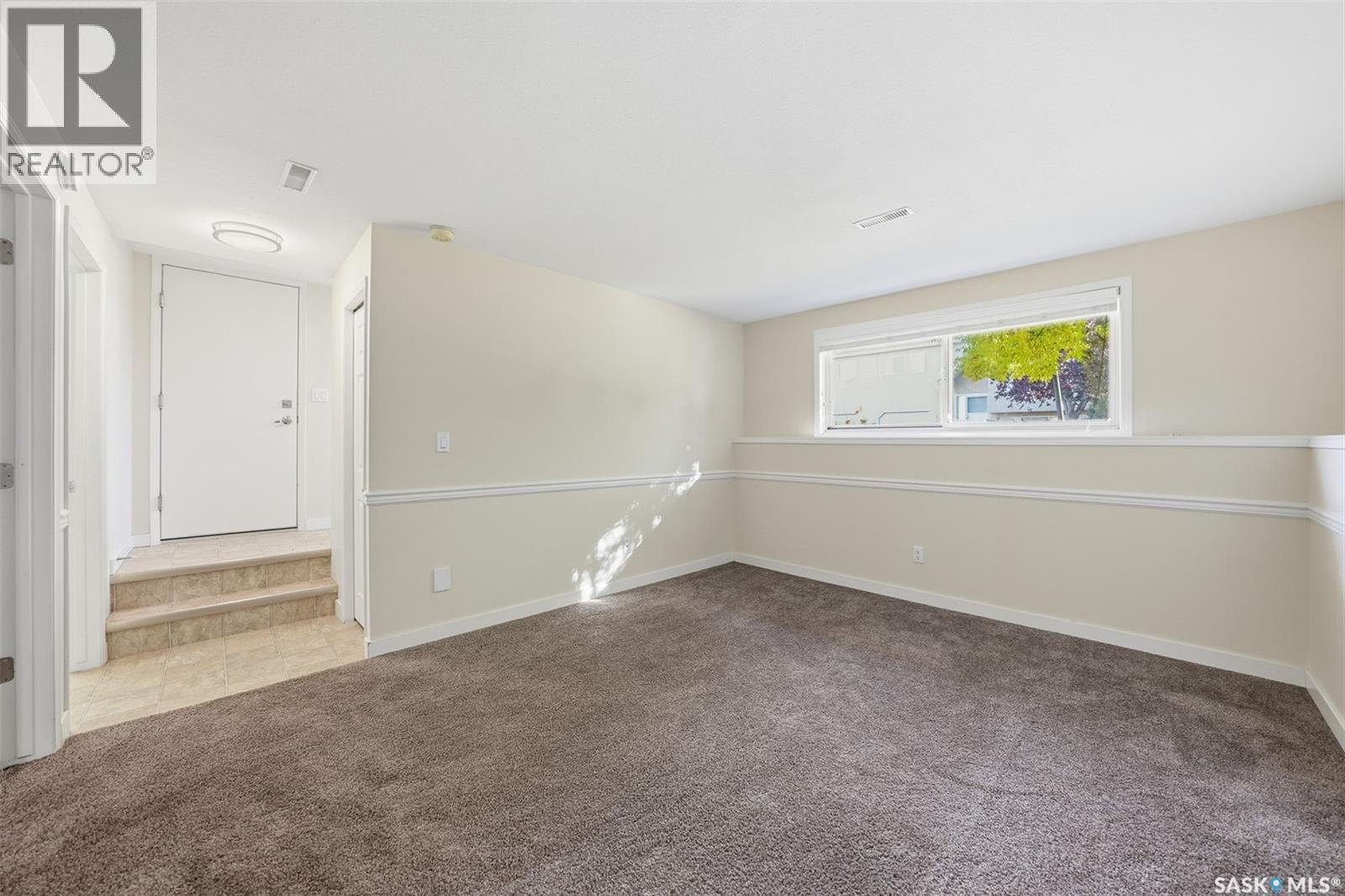 Single Family House Bi-level for Sale in   Heritage CRESCENT Saskatoon 