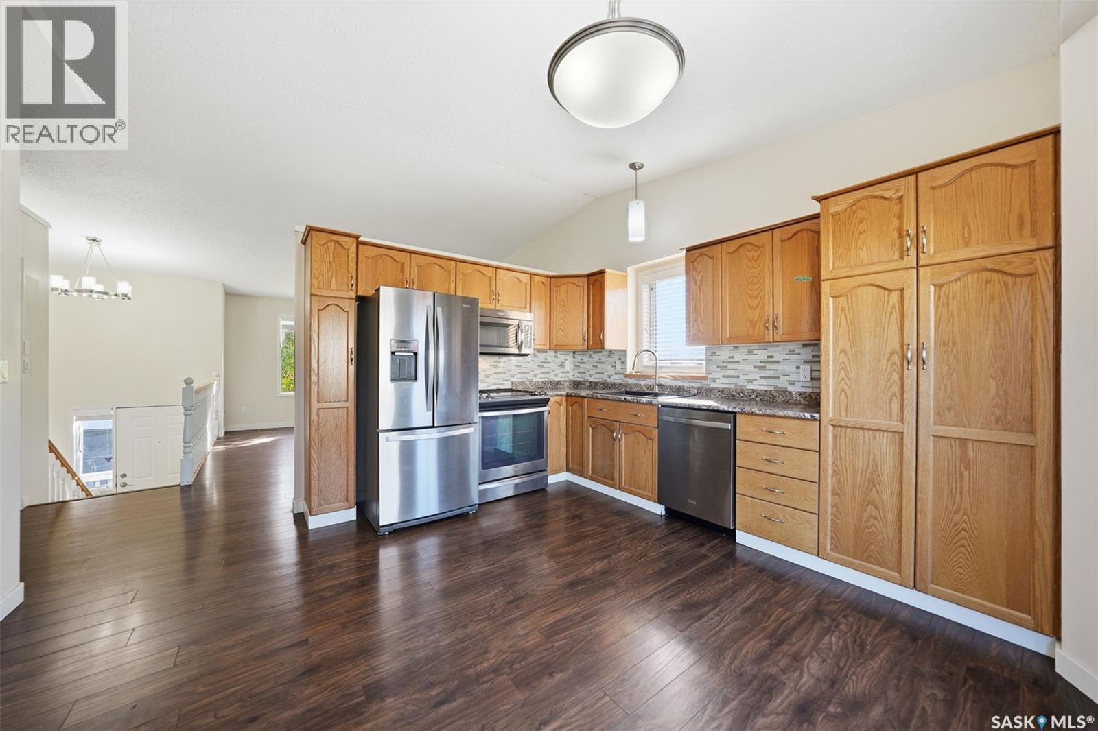 Single Family House Bi-level for Sale in   Heritage CRESCENT Saskatoon 