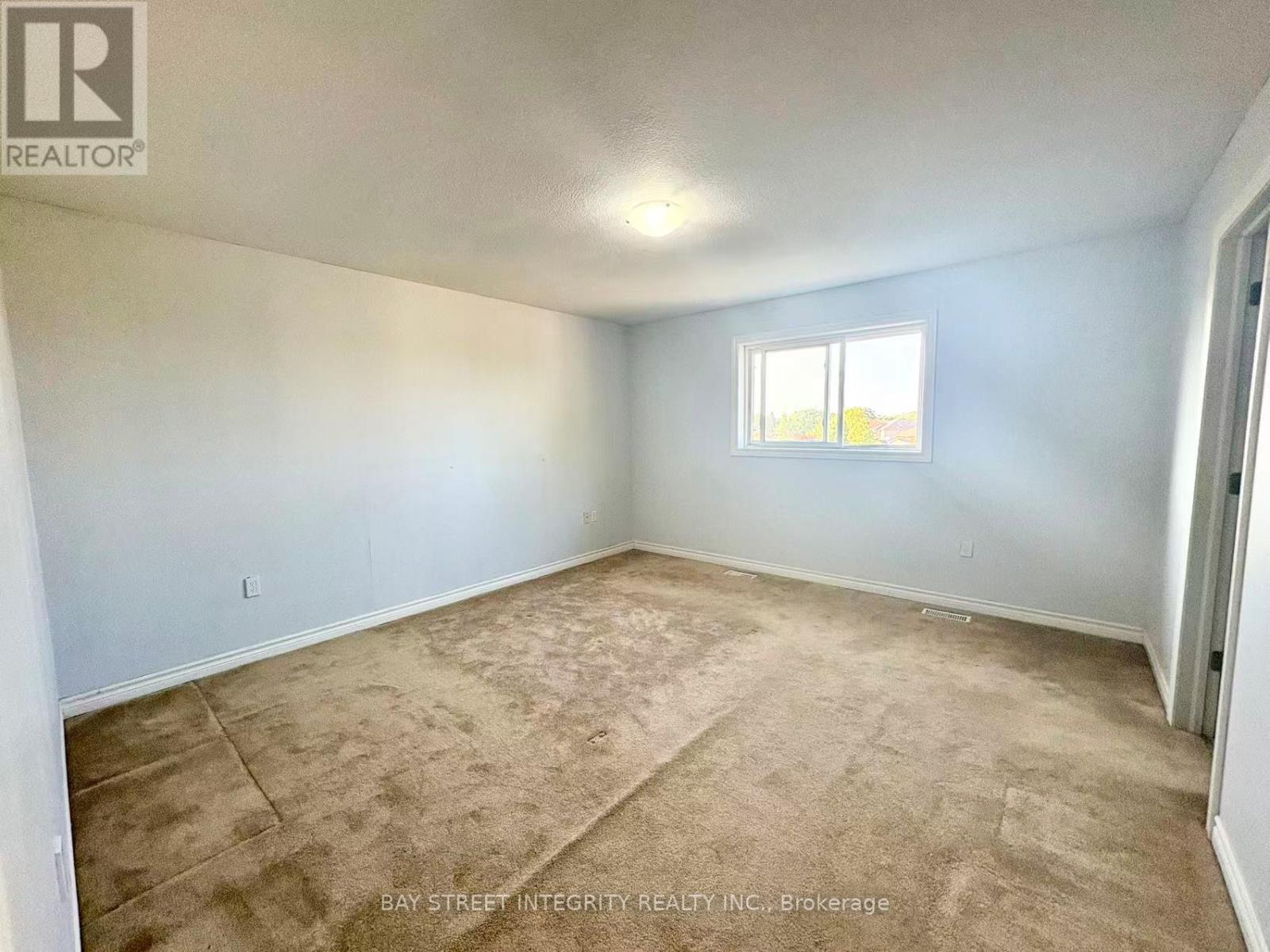 Single Family House for Sale in  BRIAROSE PLACE Hamilton (Mountview) 