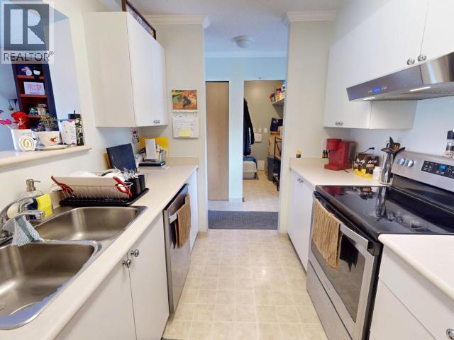 307-5700 WILLOW AVE, Powell River