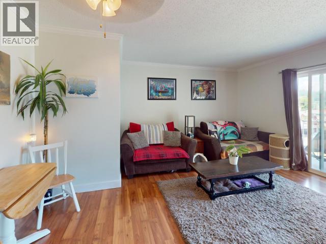 307-5700 WILLOW AVE, Powell River