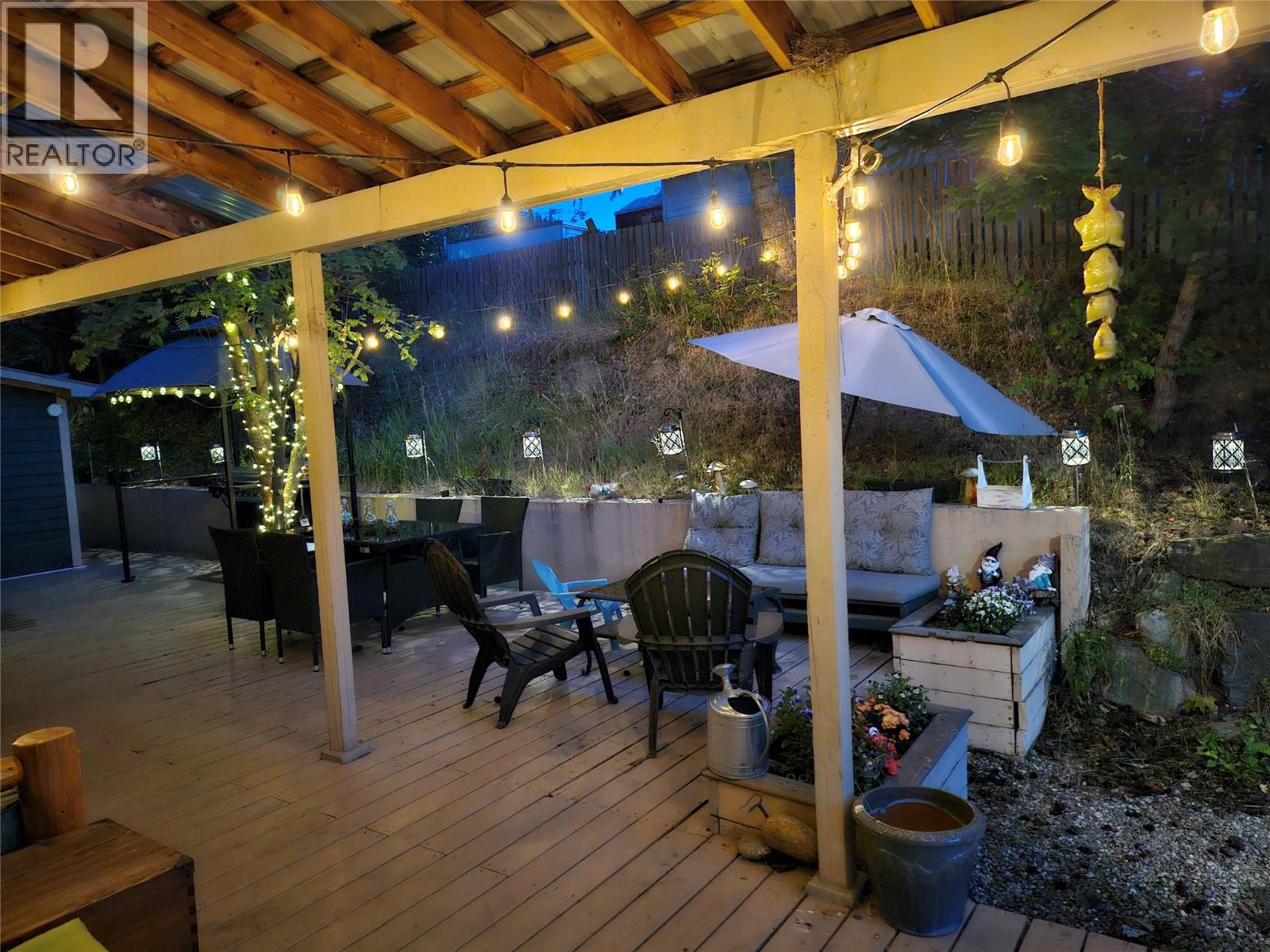 1134 Thompson Avenue, Chase