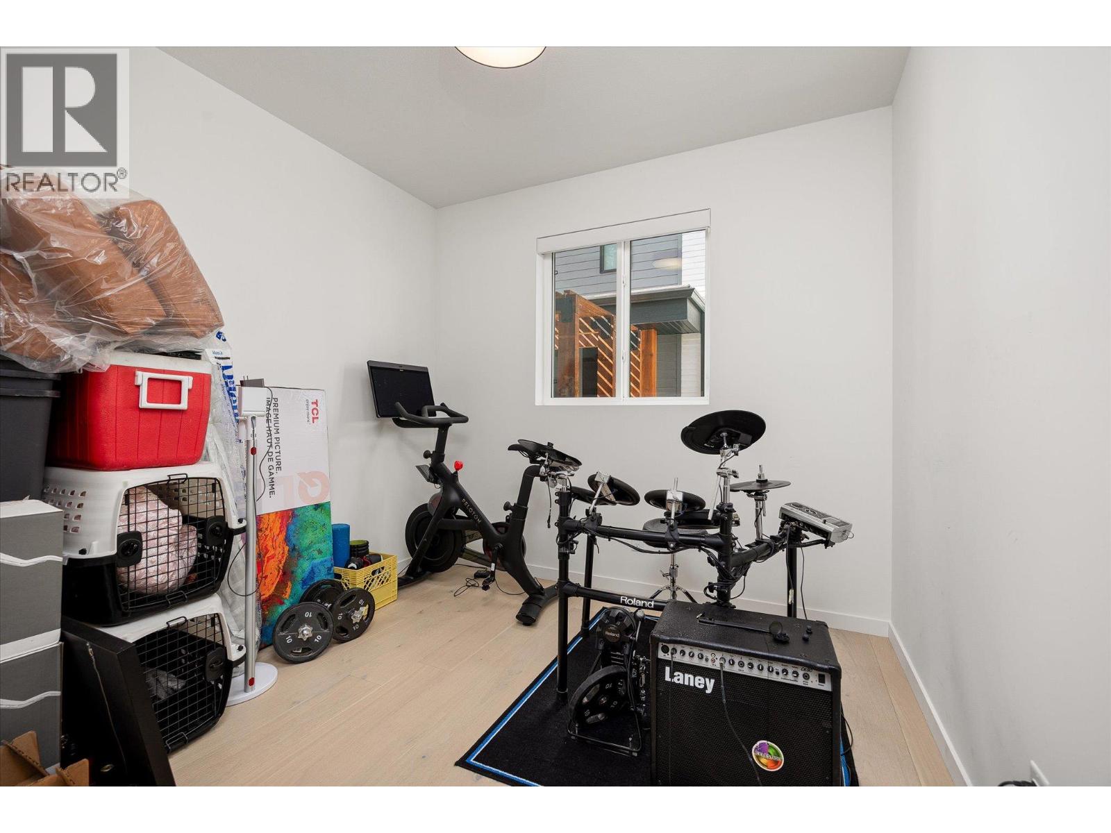  796 Wardlaw Avenue, Kelowna