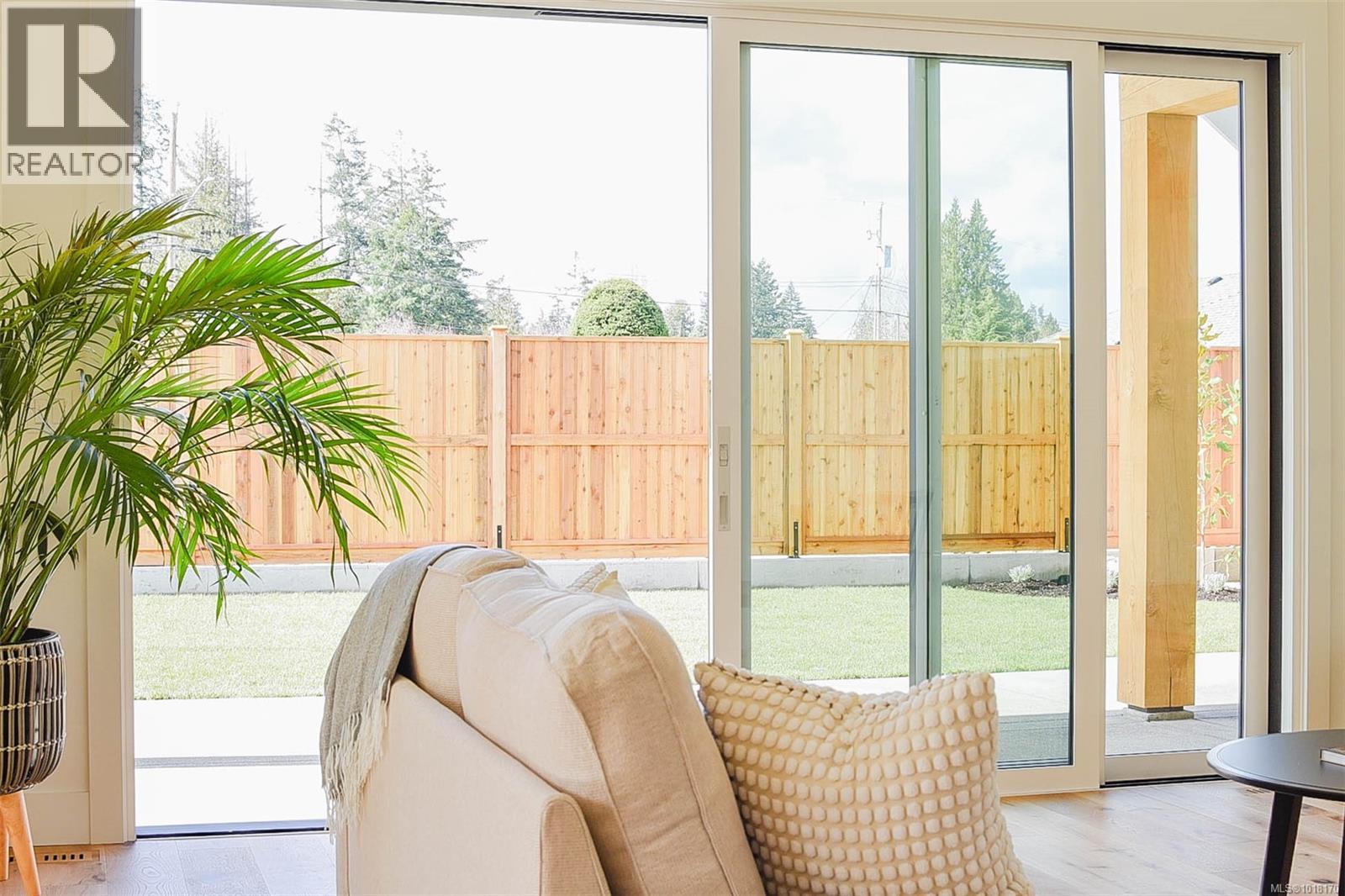 327 Wisteria St, Parksville