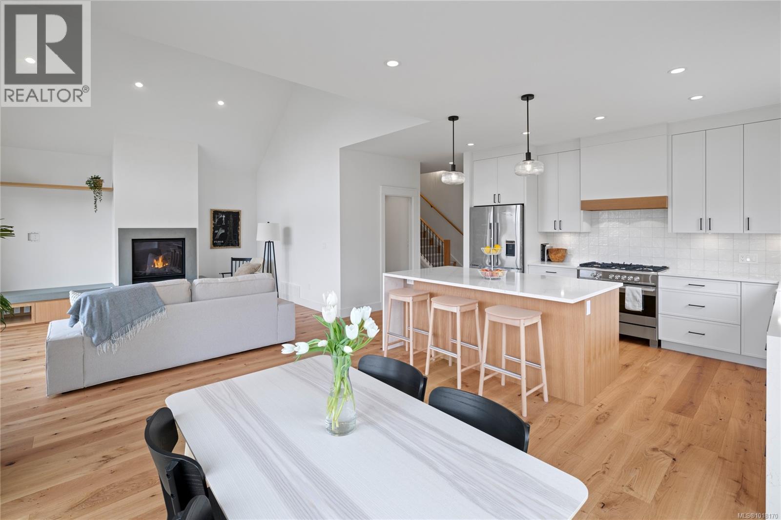 327 Wisteria St, Parksville