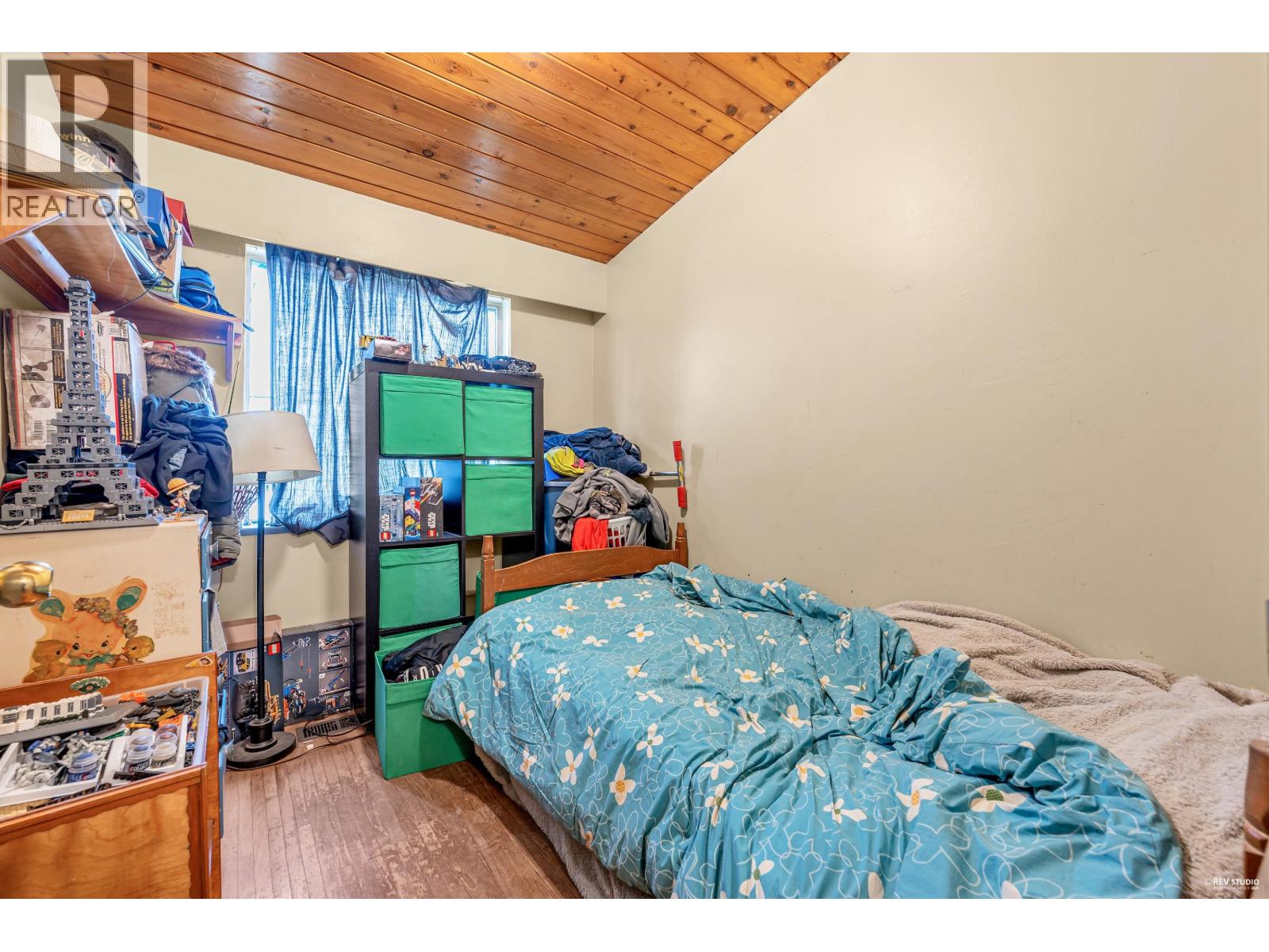 5018 57 Street, Ladner