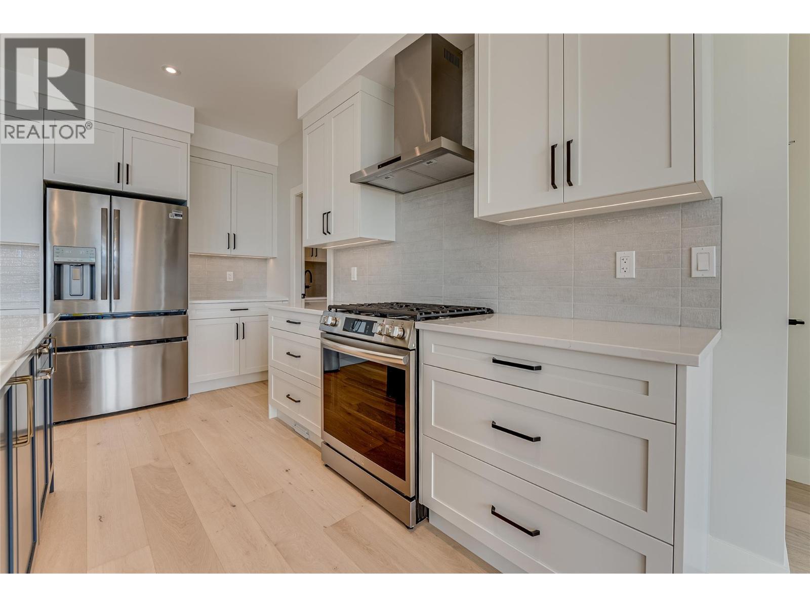  8828 Oxford Road, Vernon