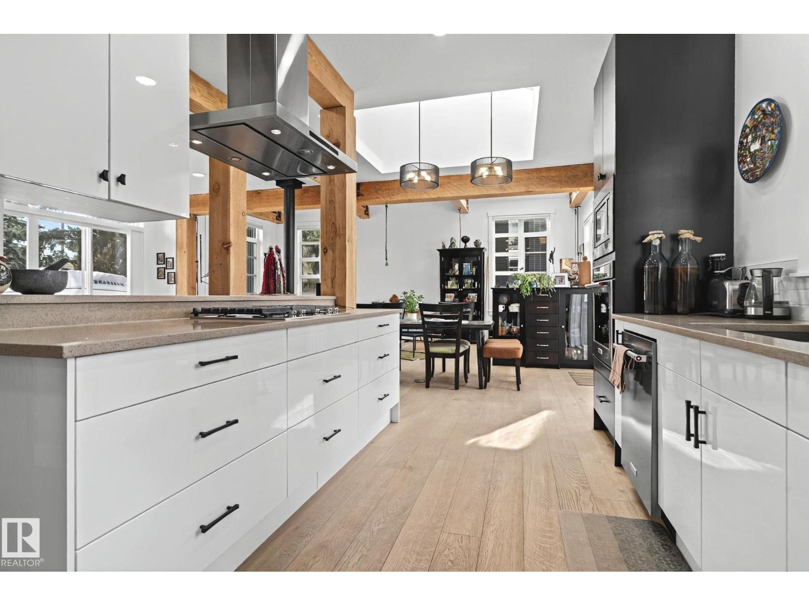 7222 119 ST NW, Edmonton