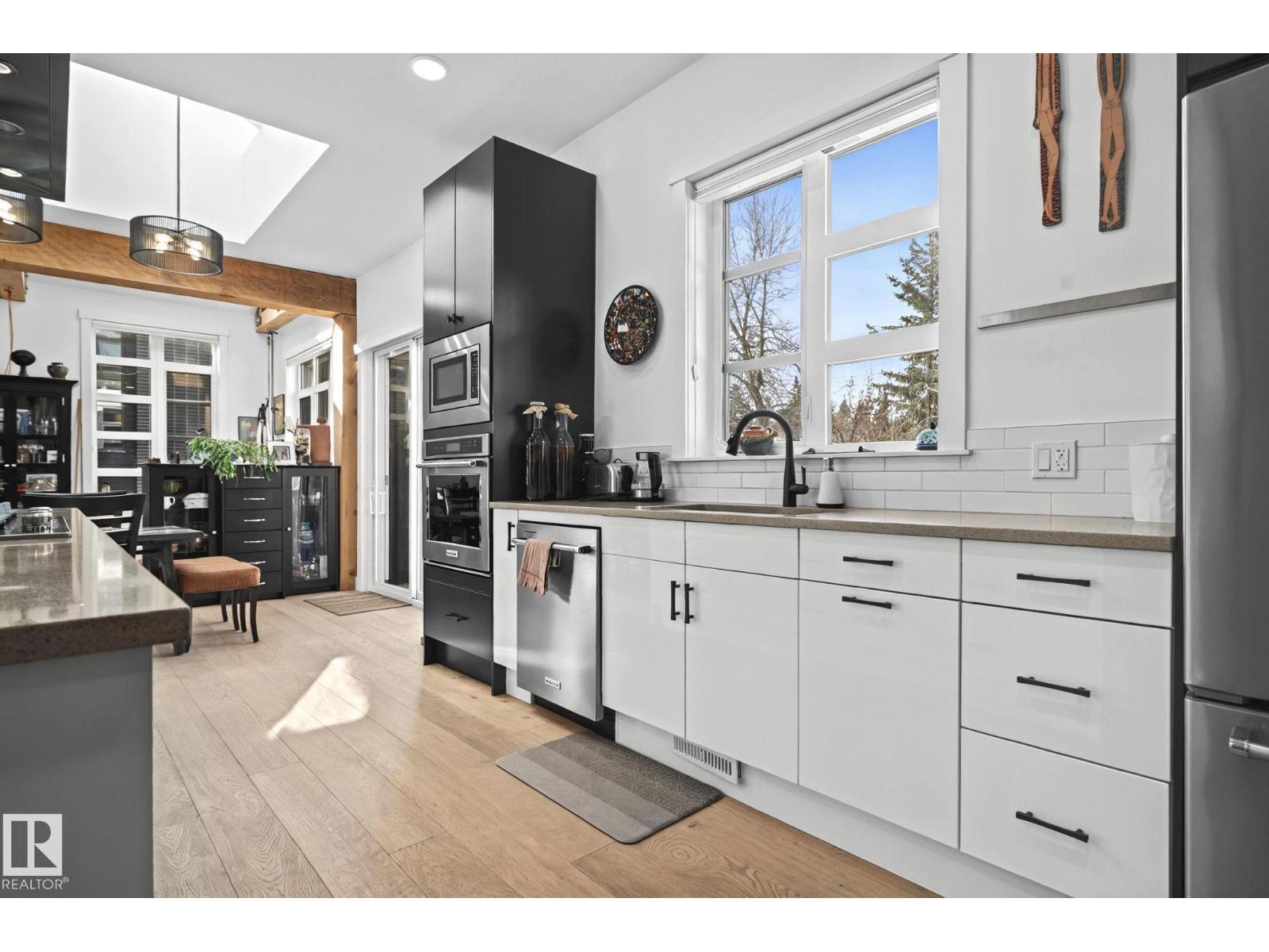 7222 119 ST NW, Edmonton