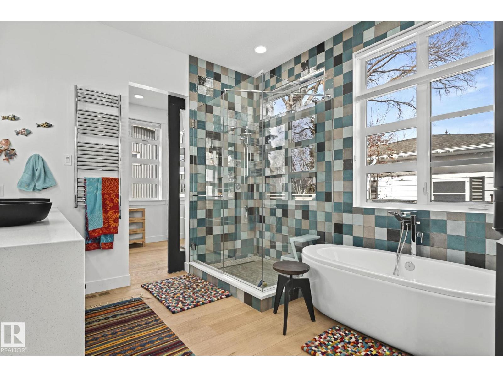 7222 119 ST NW, Edmonton