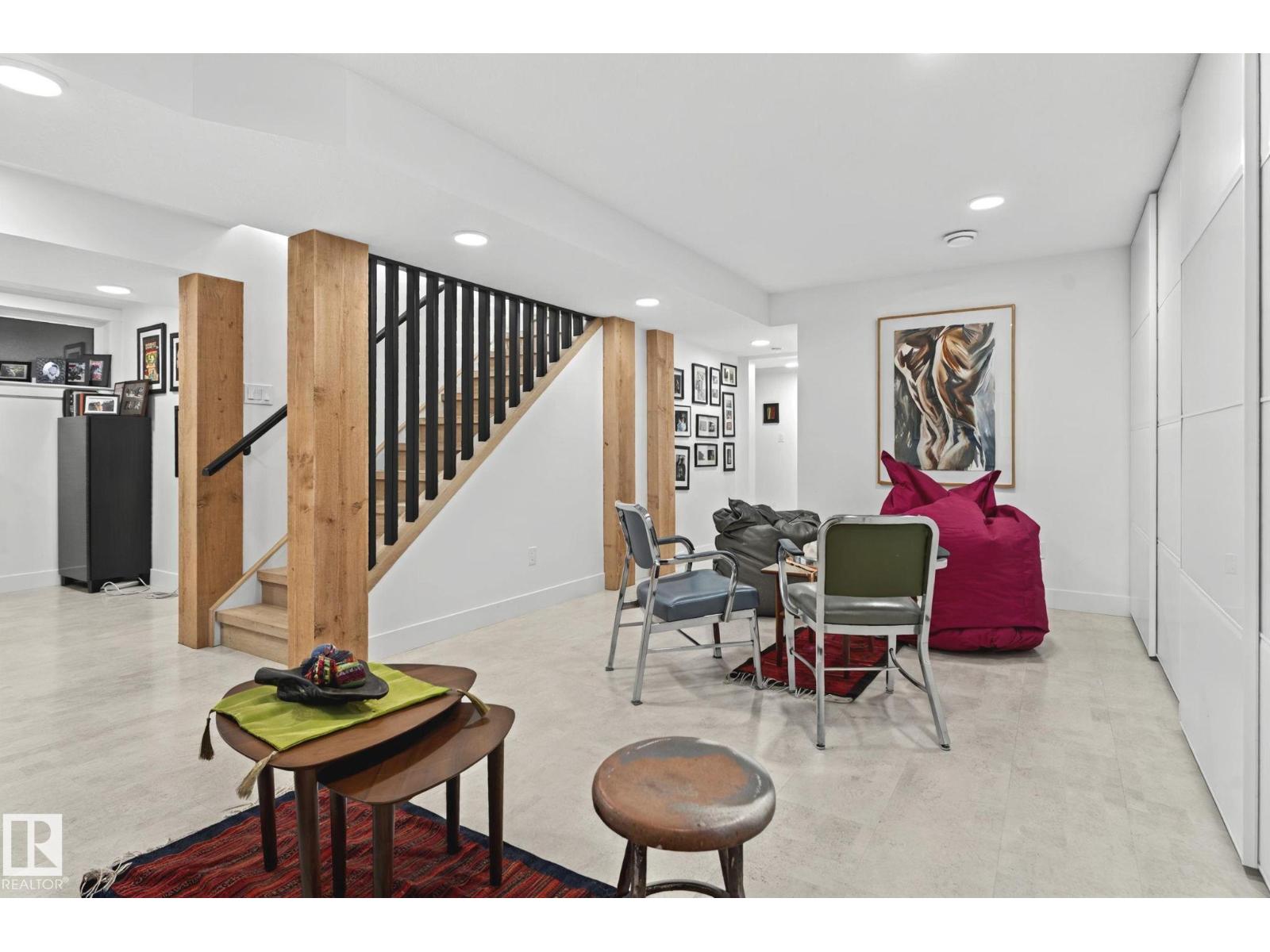 7222 119 ST NW, Edmonton